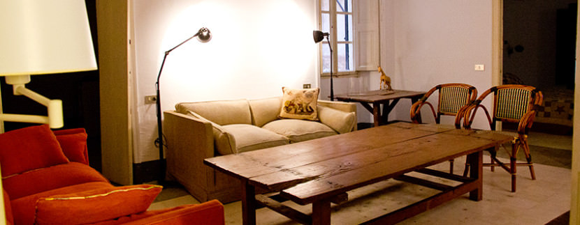 unique villas mallorca charming duplex apartment for Sale in Old Town Palma living room