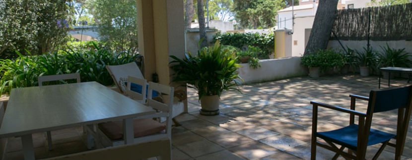 unique villas mallorca summer house for sale in Cala Ratjada covered terrace