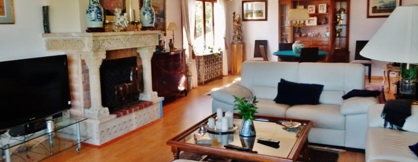 unique villas mallorca villa with seaviews for sale in Genova views living room