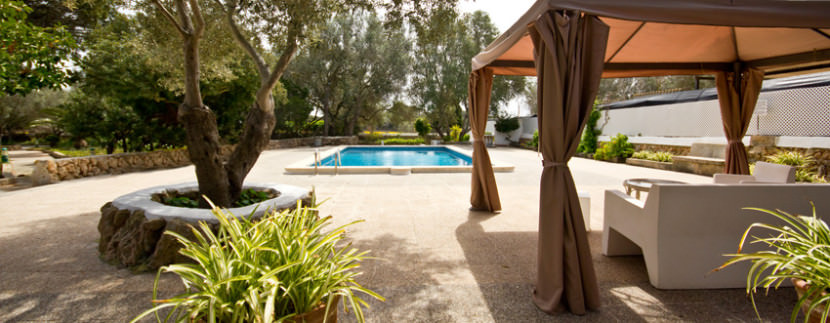 unique-villas-mallorca-modern-country-house-for-sale-in-Alaro-swimingpool