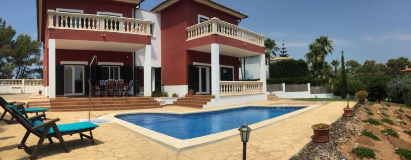 uniquevillasmallorca lovely villa for sale in cala vinyas swimming pool 3