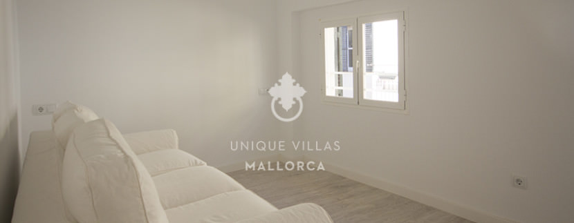 uniquevillasmallorca reformed flat for sale in Palma center bedroom 2,1