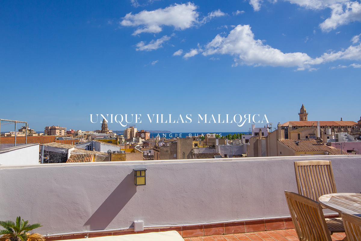 Flat with Large Terrace for Sale in Palma Center-uvm239