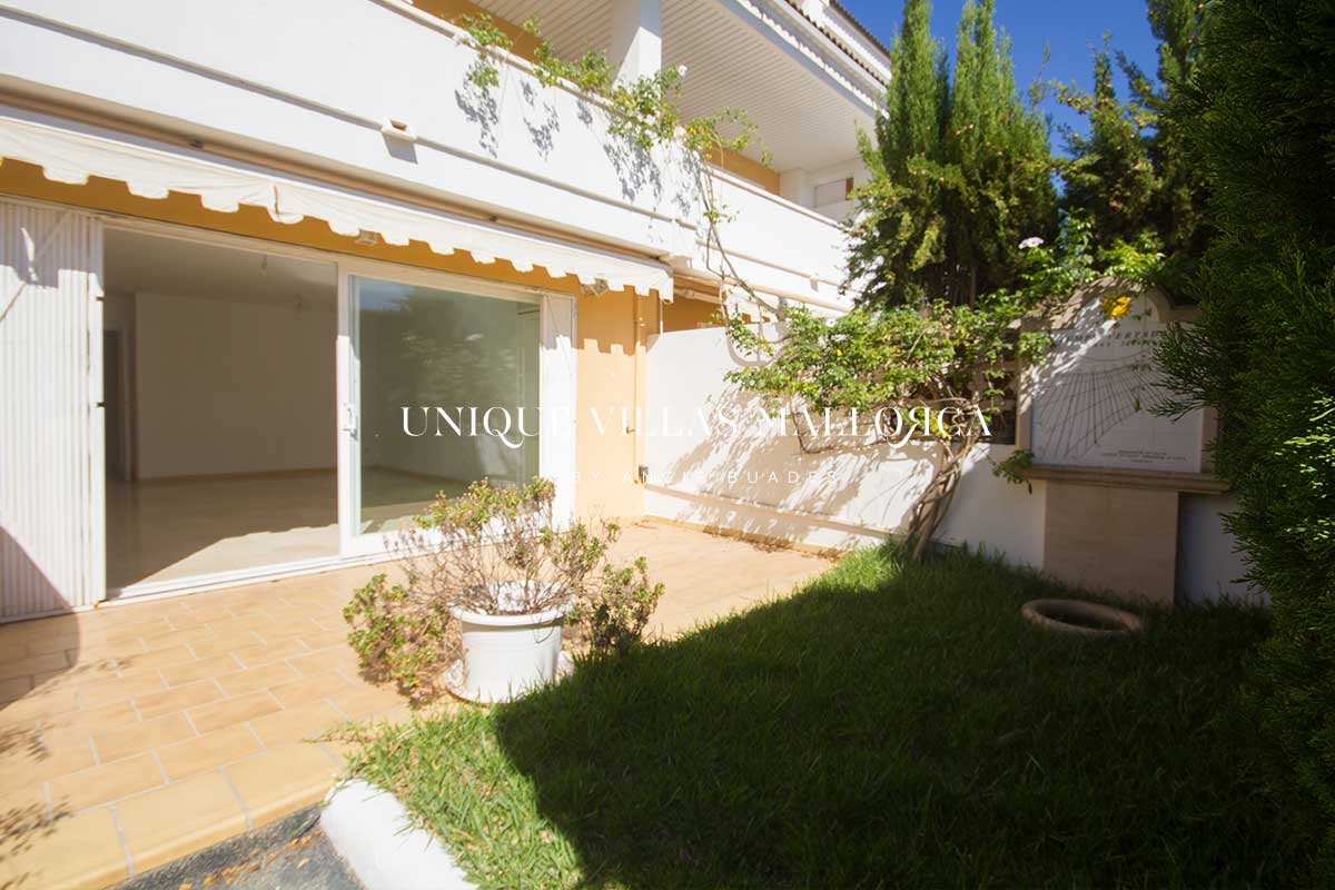 Semi -Detached House with Shared Swimming Pool for Sale in Son Dameto-uvm249