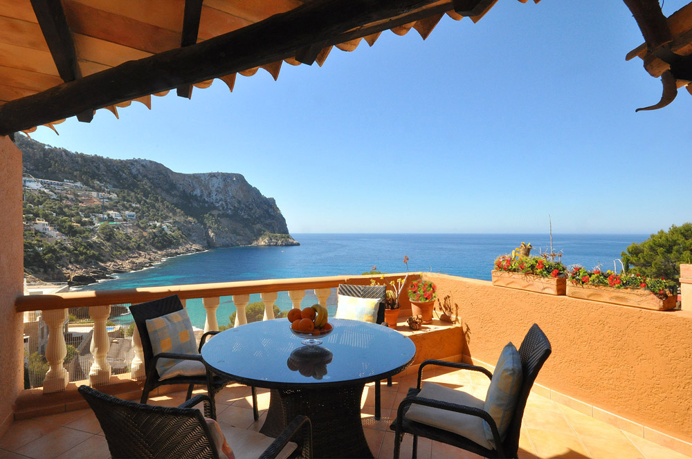Flat for Sale in Cala Llamp